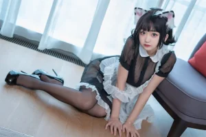 恩田直幸《奶牛猫女仆》主题写真：46张全套美图