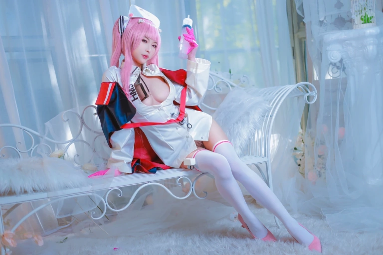 清水由乃《英仙座护士服》主题写真：52张全套美图