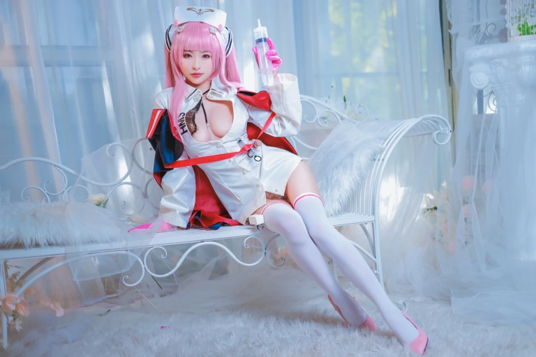 清水由乃《英仙座护士服》主题写真：52张全套美图