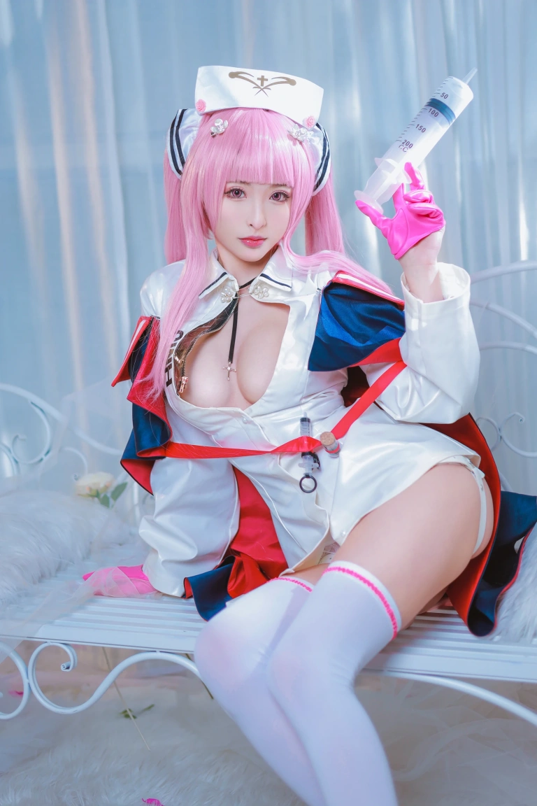 清水由乃《英仙座护士服》主题写真：52张全套美图