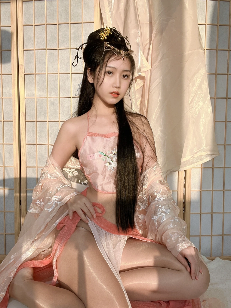 不呆猫《魅惑古风小娘子》主题写真：56张全套美图，含1个视频
