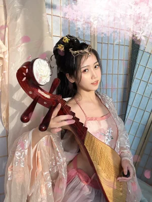不呆猫《魅惑古风小娘子》主题写真：56张全套美图，含1个视频