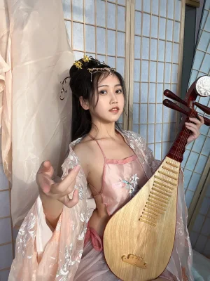 不呆猫《魅惑古风小娘子》主题写真：56张全套美图，含1个视频