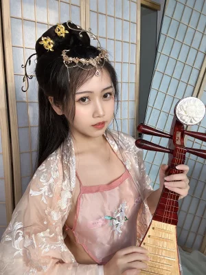 不呆猫《魅惑古风小娘子》主题写真：56张全套美图，含1个视频