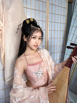 不呆猫《魅惑古风小娘子》主题写真：56张全套美图，含1个视频