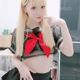 星之迟迟《定制 6-28 黑制服》主题写真：68张全套美图，含3个视频