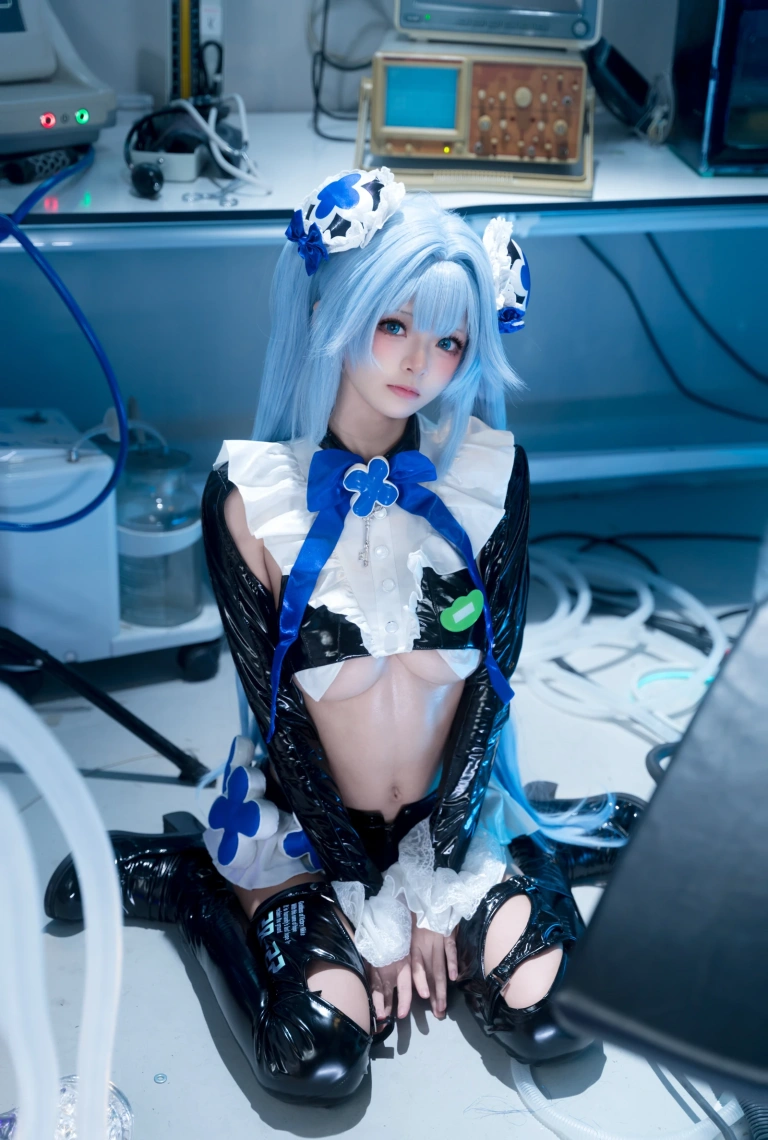 九柒喵《Nikke 汉赛尔》主题写真：38张全套美图