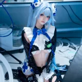 九柒喵《Nikke 汉赛尔》主题写真：38张全套美图