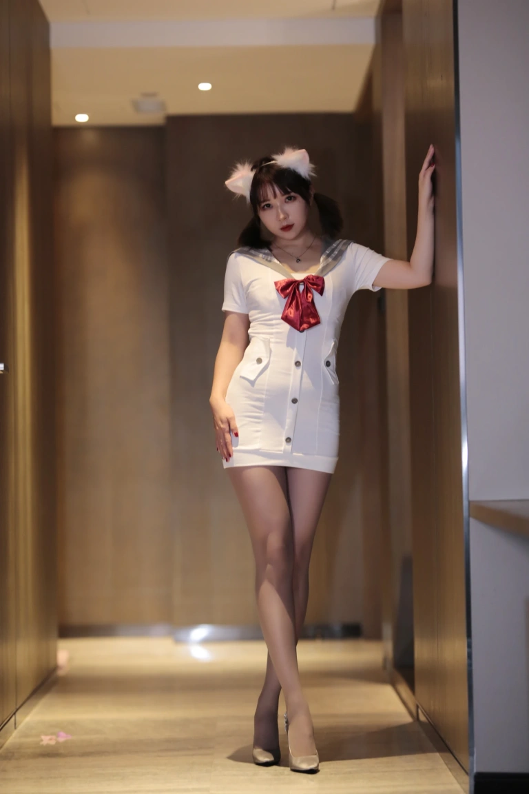 小女巫露娜《柠檬海盐》主题写真：130张全套美图