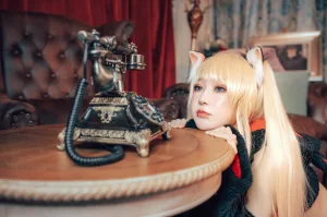 阿包也是兔娘《小猫咪能有什么坏心眼呢》主题写真：19张全套美图