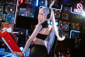 焖焖碳《绫波鬼神乐队》主题写真：24张全套美图