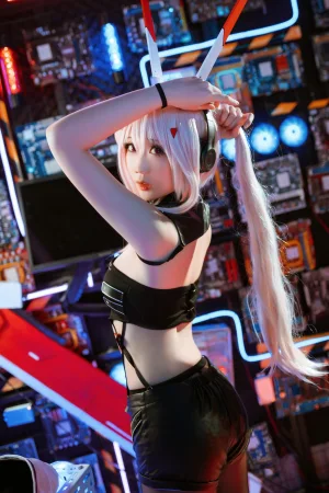 焖焖碳《绫波鬼神乐队》主题写真：24张全套美图