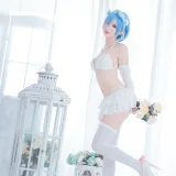 面饼仙儿《花嫁蕾姆》主题写真：28张全套美图