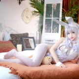 日奈娇(椎名莜)《恶毒 懒懒的白兔》主题写真：66张全套美图
