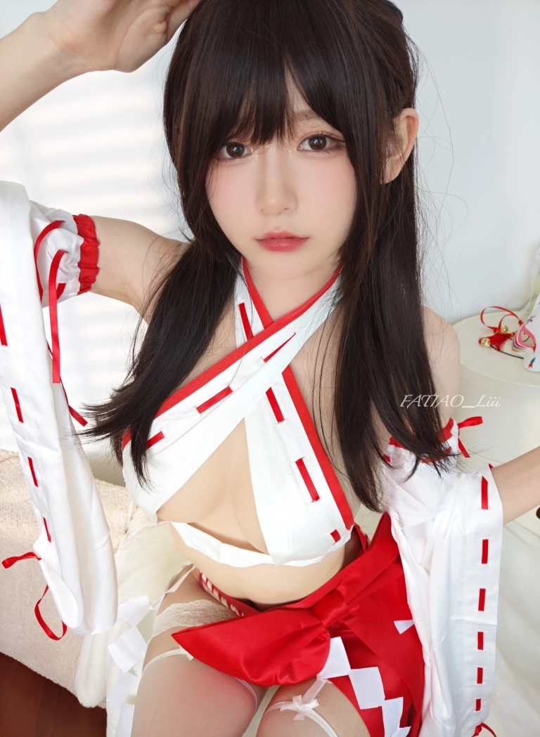 迷之呆梨《Fantia 2023年06月会员合集（8期）》主题写真：149张全套美图，含1个视频