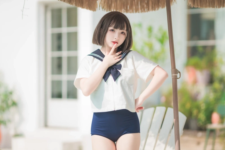 花铃《JK死库水》主题写真：109张全套美图