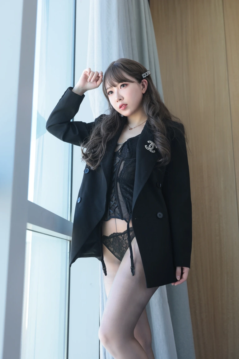 小女巫露娜《秋秋》主题写真：104张全套美图