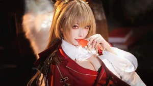 宮本桜《碧蓝航线 狮》主题写真：12张全套美图