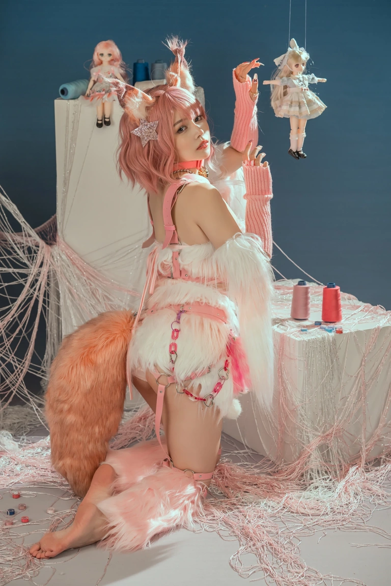 七月喵子《幻想兽娘集日食 蒂迟亚希》主题写真：24张全套美图