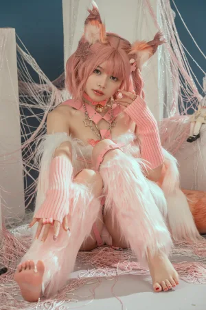 七月喵子《幻想兽娘集日食 蒂迟亚希》主题写真：24张全套美图