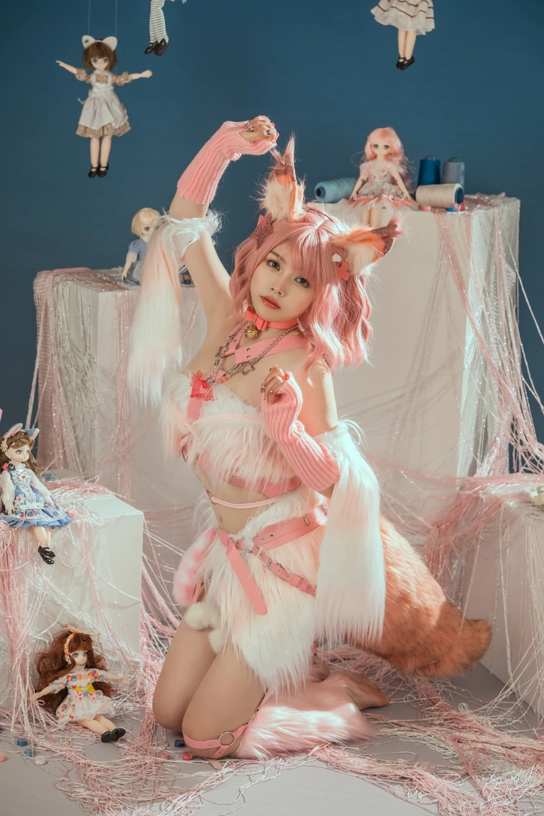 七月喵子《幻想兽娘集日食 蒂迟亚希》主题写真：24张全套美图