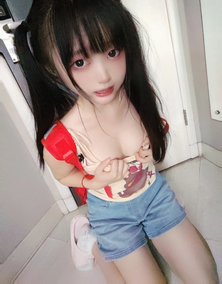 神沢永莉《放学后也是好学生》主题写真：44张全套美图，含1个视频