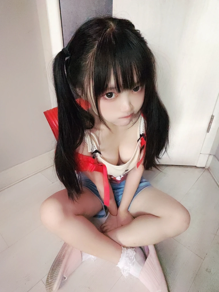 神沢永莉《放学后也是好学生》主题写真：44张全套美图，含1个视频