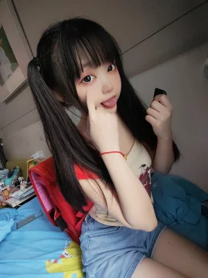 神沢永莉《放学后也是好学生》主题写真：44张全套美图，含1个视频