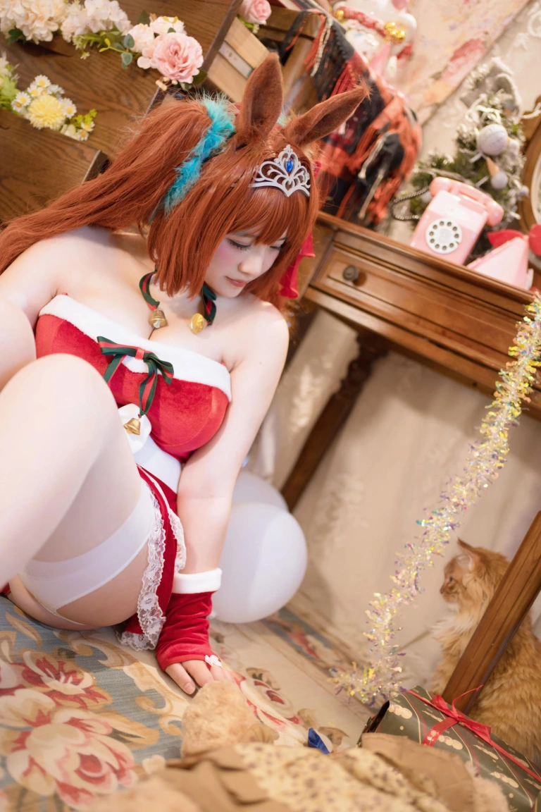 阿半今天很开心《赛马娘 大和赤骥·绯红的星落之夜》主题写真：48张全套美图