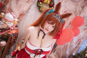 阿半今天很开心《赛马娘 大和赤骥·绯红的星落之夜》主题写真：48张全套美图