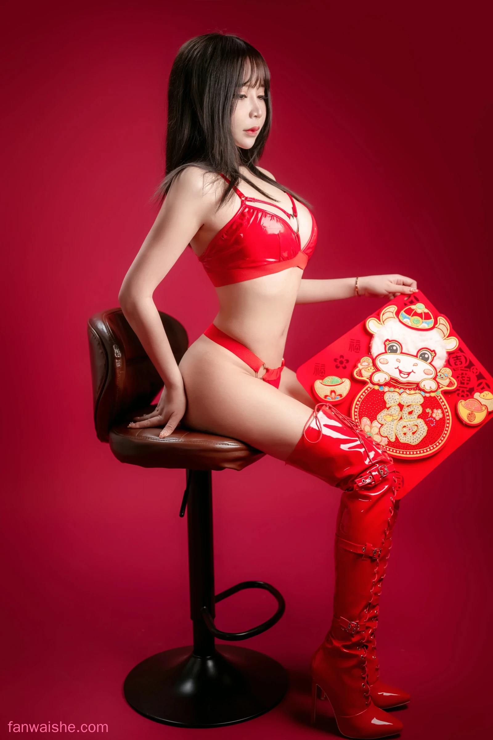 抱走莫子 抱走莫子 NO.036 - 金牛送福
