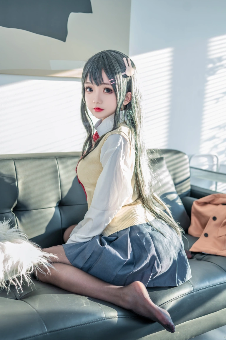日奈娇(椎名莜)《麻衣校服》主题写真：73张全套美图