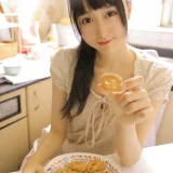 木棉棉《绵相随 厨娘》主题写真：8张全套美图