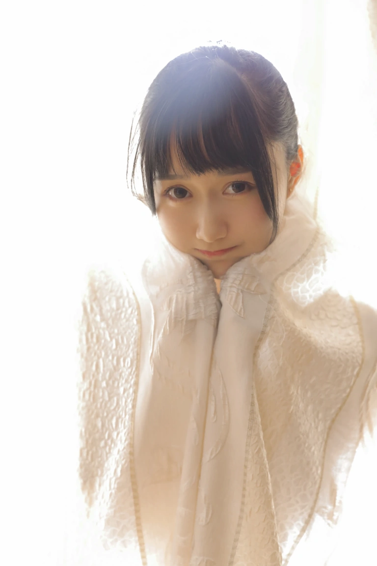 木棉棉《绵相随 厨娘》主题写真：8张全套美图