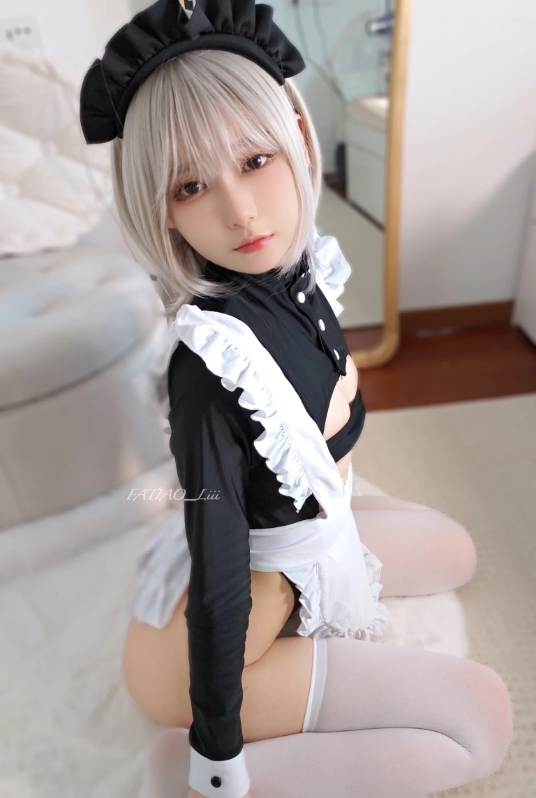 迷之呆梨《Fantia 2023年07月会员合集（8期）》主题写真：138张全套美图，含2个视频