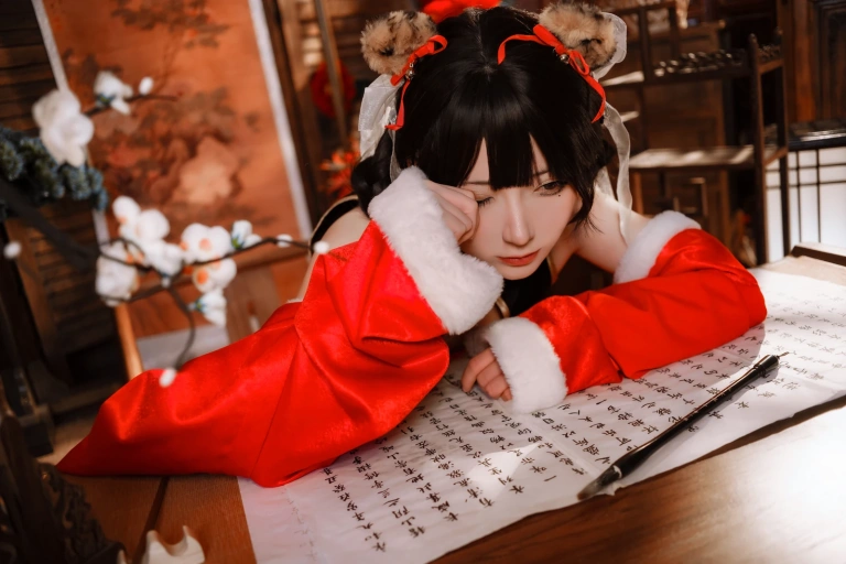 是三不是世《小老虎》主题写真：101张全套美图