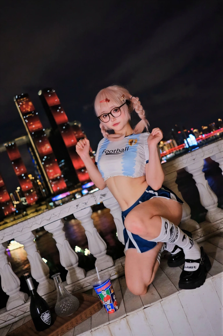 神沢永莉《一起为你加油世界杯》主题写真：126张全套美图，含6个视频