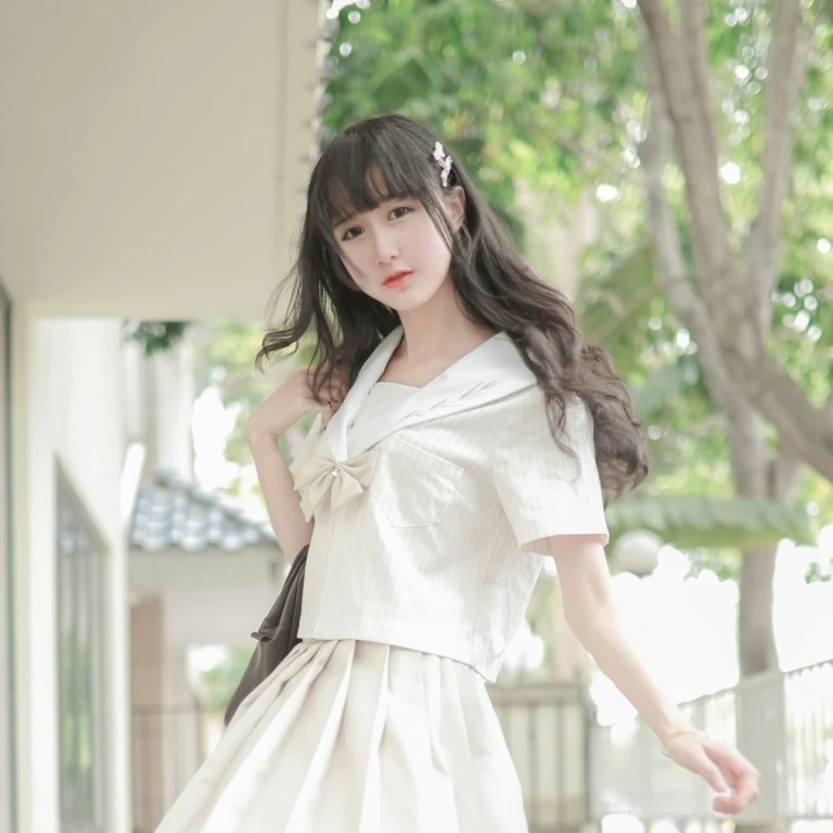 木棉棉《水手服》主题写真：19张全套美图