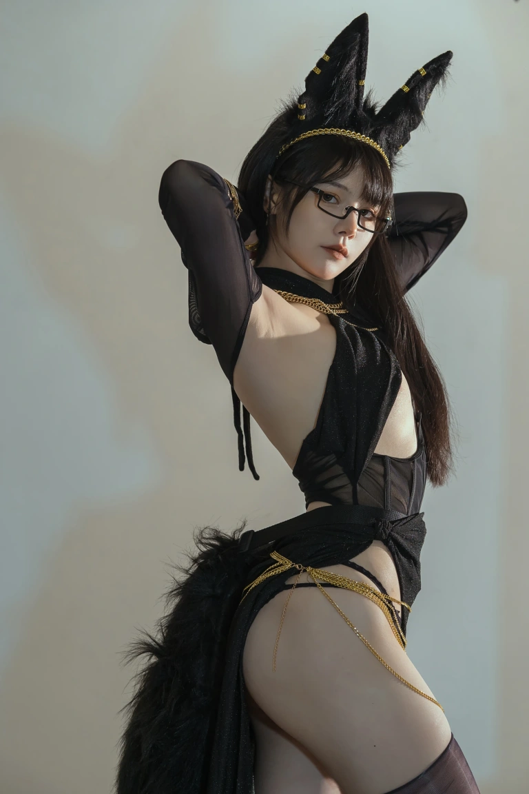 七月喵子《幻想兽娘集日食 帕尼卡多拉》主题写真：20张全套美图