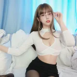 过期米线线喵《套装》主题写真：20张全套美图