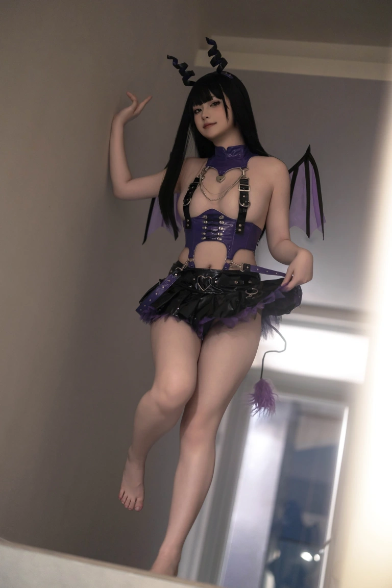 屿鱼《凋零月影》主题写真：29张全套美图