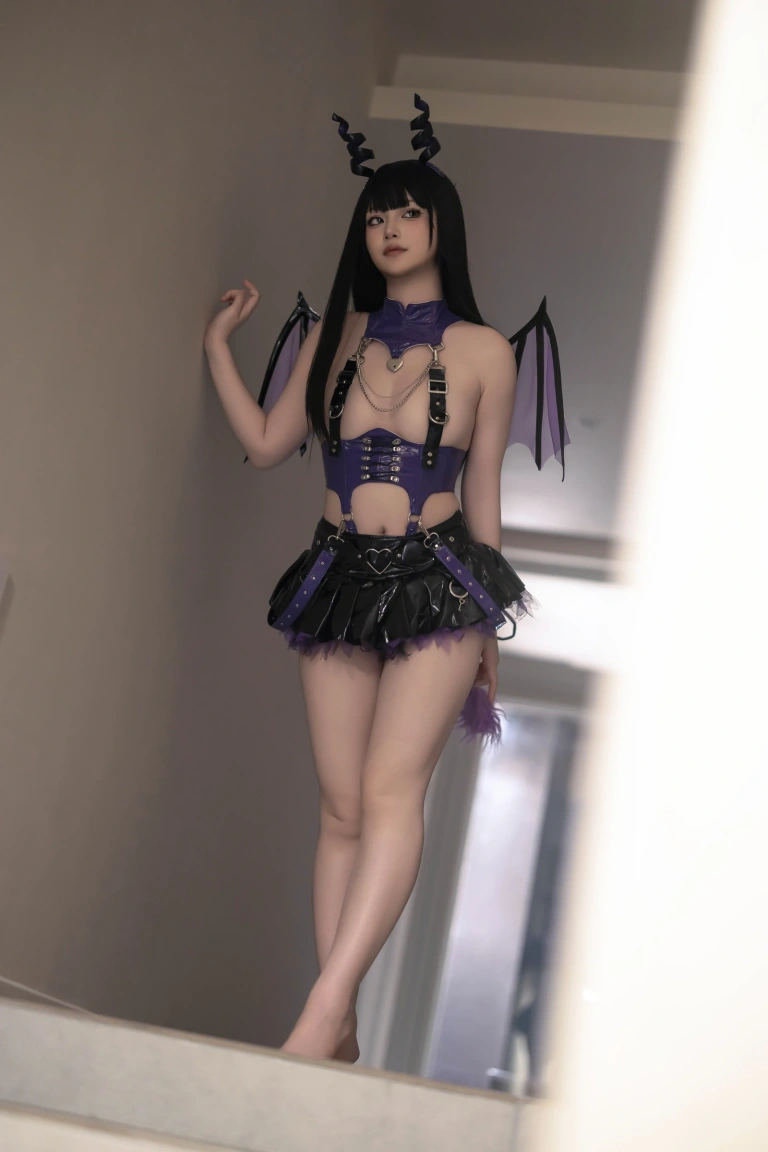 屿鱼《凋零月影》主题写真：29张全套美图