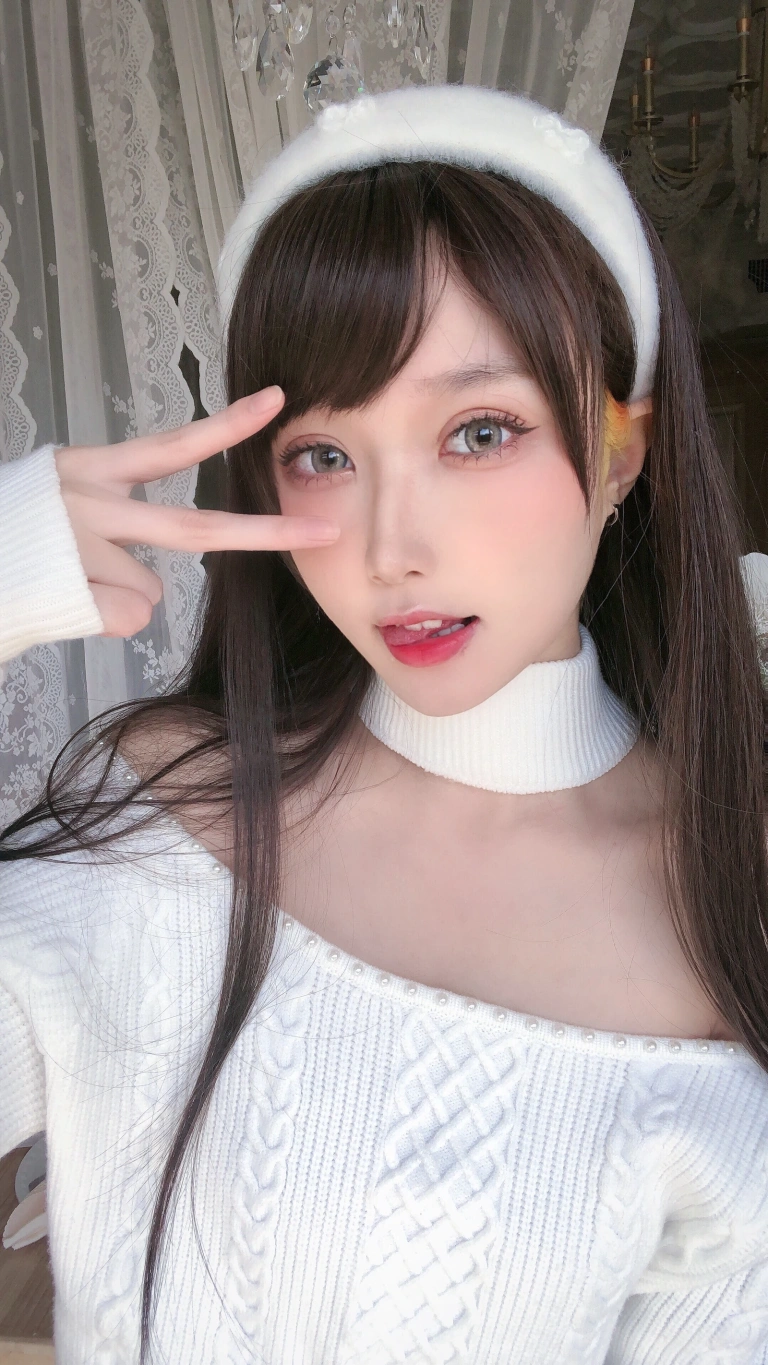 阿包也是兔娘《纯欲女友》主题写真：34张全套美图
