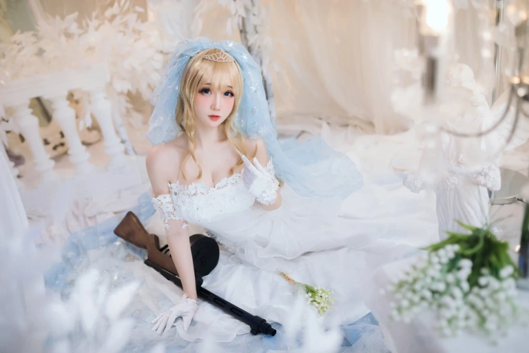 焖焖碳《少女前线 索米婚纱》主题写真：42张全套美图