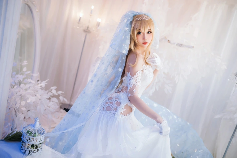焖焖碳《少女前线 索米婚纱》主题写真：42张全套美图