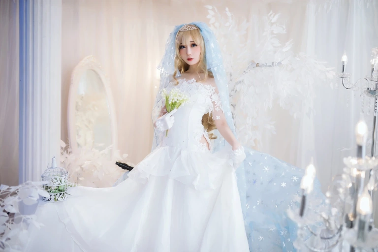 焖焖碳《少女前线 索米婚纱》主题写真：42张全套美图