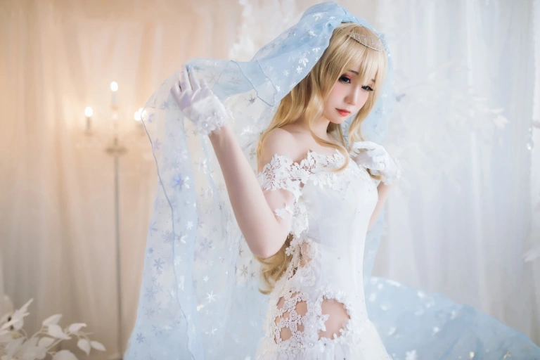 焖焖碳《少女前线 索米婚纱》主题写真：42张全套美图