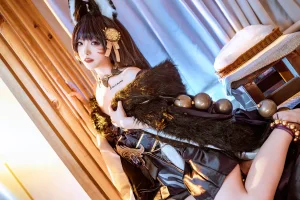 桃良阿宅《武藏》主题写真：44张全套美图