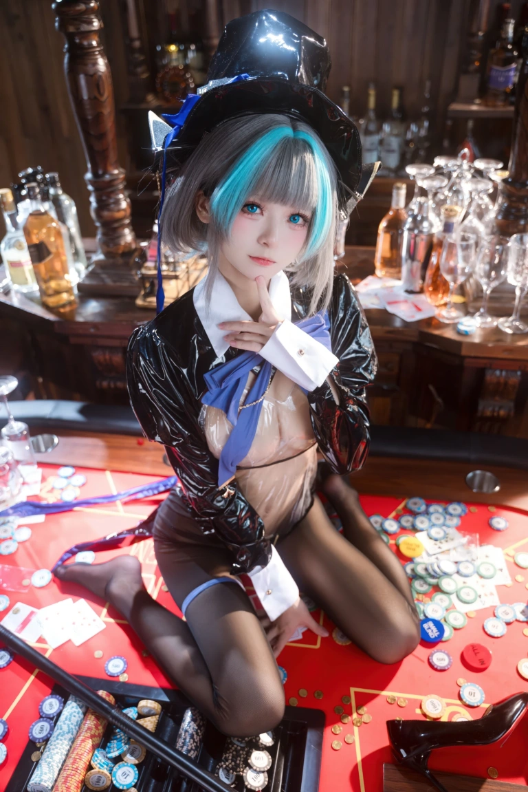 九柒喵《碧蓝航线 柴郡兔女郎》主题写真：58张全套美图