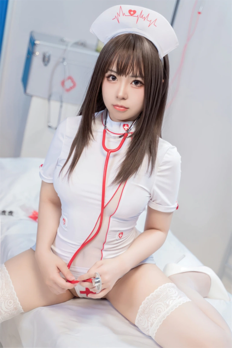 虎森森《触白》主题写真：60张全套美图